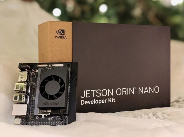 NVIDIA Jetson Orin Nano-utviklingssett som brukes til generativ AI og robotteknologi. - Jetson Orin Nano Super Developer Kit - - Jetson Orin Nano Super Developer Kit