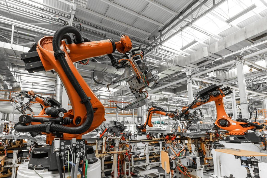 Industrie manufacturière 1 Automatisation et optimisation de la production pour l'industrie manufacturière - Industrie Manufacturière