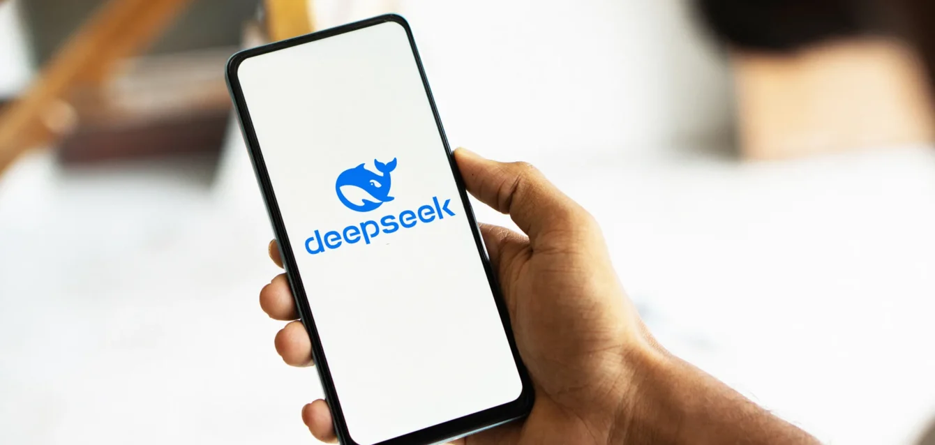 DeepSeek AI - Analyse prédictive IA, traitement de données massives, plateforme DeepSeek.