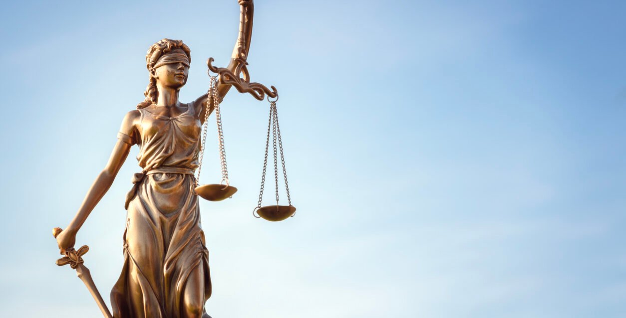 MyLawyer360 "find attorneys online, free consultation platform, MyLawyer360 pricing, best legal referral service URL Slug: mylawyer360-review-2025