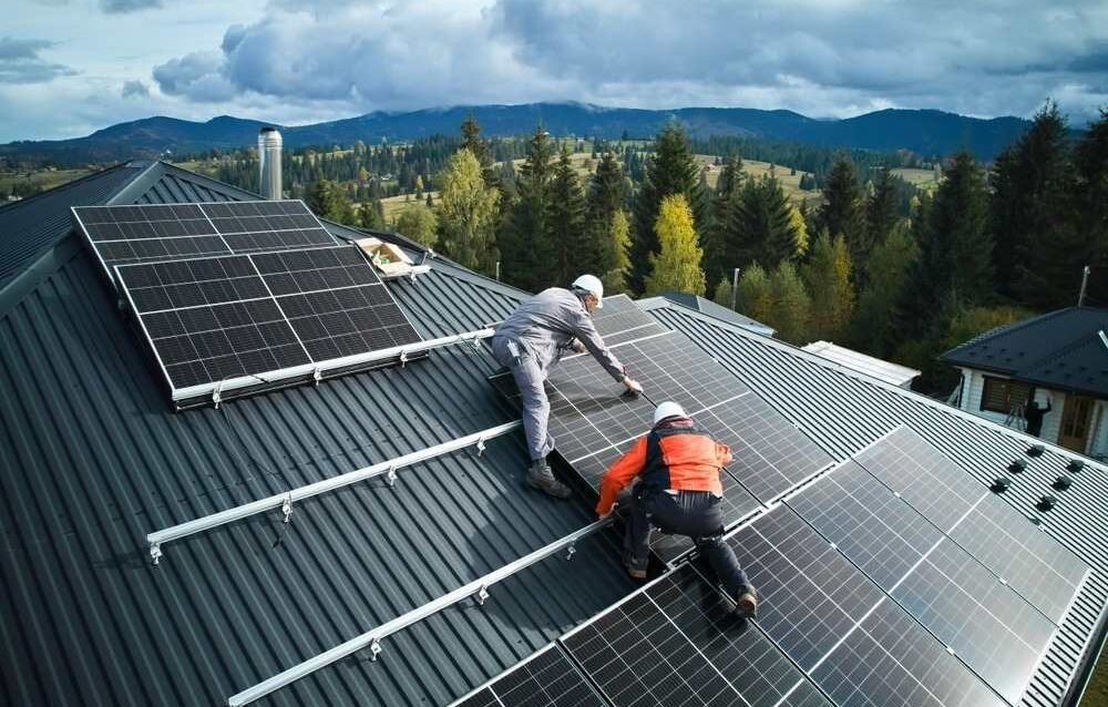 Hamro Solar LLC 2025 - solar installation - renewable energy - solar panel technology comparisons