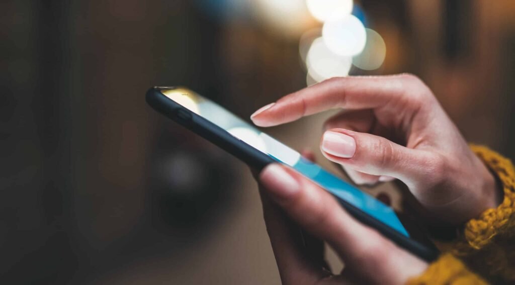 CDiPhone: Complete Guide to the Revolutionary Mobile Technology in 2025 2 CDiPhone technology architecture showing specialized processors and sensors