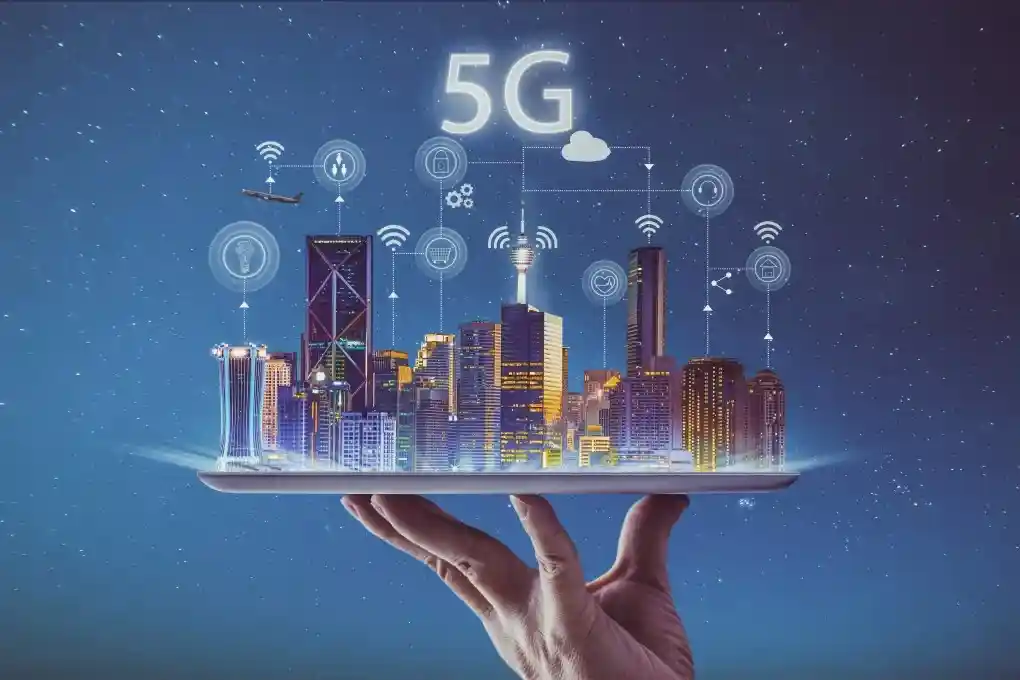 5G Implementation: mmWave vs Sub-6GHz Business Case Analysis 1 mmWave vs Sub-6GHz 5G deployment cost comparison showing $100K-$200K per base station with coverage radius differences