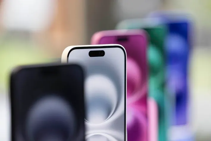 Complete iPhone 17 color options for all models including new Copper Orange 2025