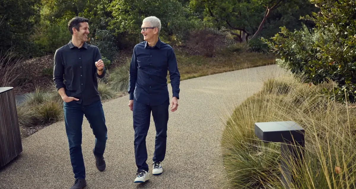 Tim Cook Steps Down as Apple CEO: John Ternus Takes Over September 1 Tim Cook is stepping down as Apple CEO on September 1, 2026. John Ternus, SVP Hardware Engineering, becomes Apple's 8th CEO. Full details and context.