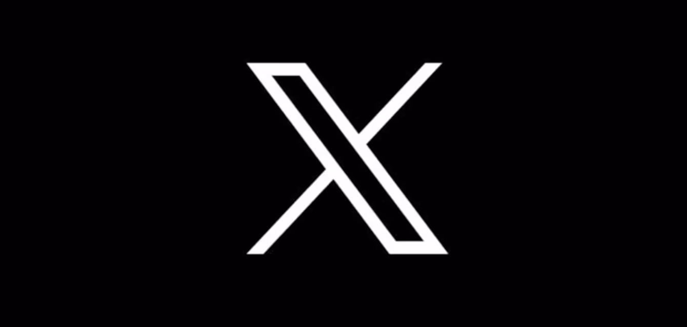 X Twitter statistics 2026 showing 550 million monthly active users per SpaceX S-1 filing and XRCRI revenue recovery index at 61.6 out of 100 Chart of X Twitter revenue history 2019 to 2026 showing peak at 5.08 billion in 2021 collapse to 2.26 billion in 2024 and first recovery in 2025