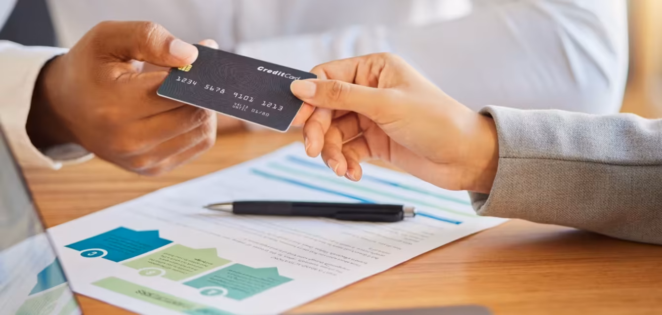business-credit-card-statistics Business credit card statistics 2026 chart showing 62 percent card use by US small firms, Axis Intelligence Research Personal card exposure rate for small business spending, 26 percent of US employer firms, Federal Reserve data