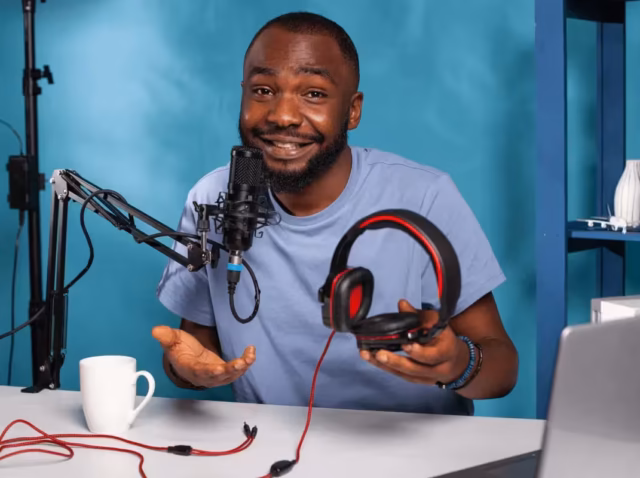 podcast-advertising-statistics Podcast advertising statistics 2026 chart showing US podcast ad revenue rising to .862 billion Podcast CPM rates 2026 comparison of host-read, dynamic and programmatic ad pricing