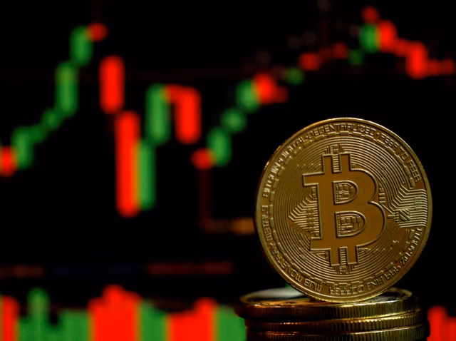 crypto-crime-statistics Crypto crime statistics 2026 chart: 4 billion illicit crypto and .4 billion US fraud losses Axis Crypto Scam Harm Index ranking crypto investment, tech support and romance scams by 2025 losses