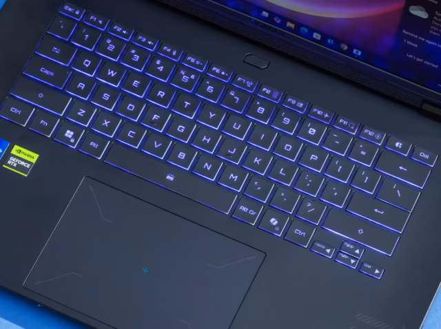 gaming-laptop-statistics Gaming laptop statistics 2026 chart showing laptop GPUs at 15.1% of Steam graphics cards Share of Steam gamers using RTX 4060 and RTX 5060 laptop GPUs, April to August 2026