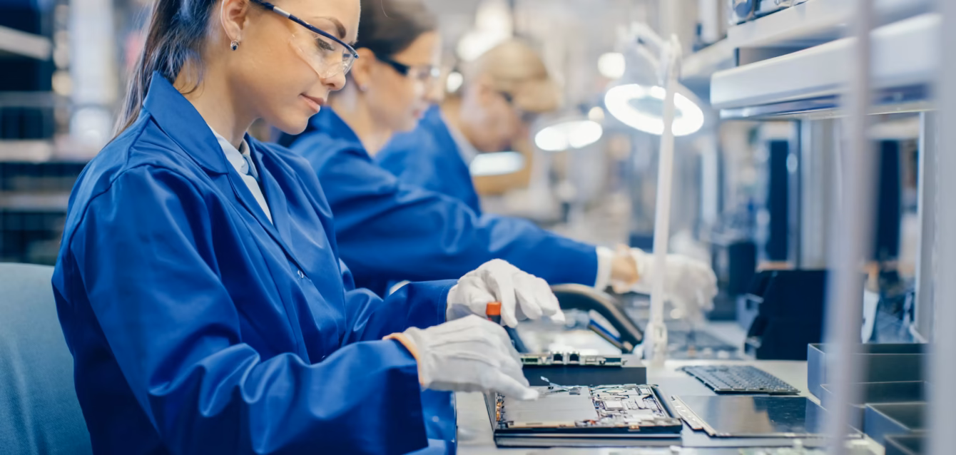 right-to-repair-statistics Right to repair statistics 2026 map showing the eight US states with consumer electronics repair laws in force State-by-state right to repair laws ranked by the Repair Rights Strength Index, September 2026 snapshot