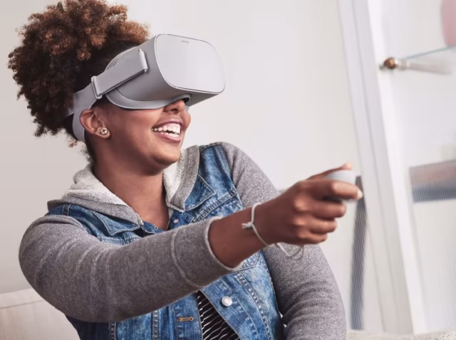 virtual-reality-statistics Virtual reality statistics 2026 chart of VR headset market share on Steam, Meta at 71.65% SteamVR Vendor Concentration Index 2026 baseline reading of 5,311 versus smart glasses VR Statistics 2026