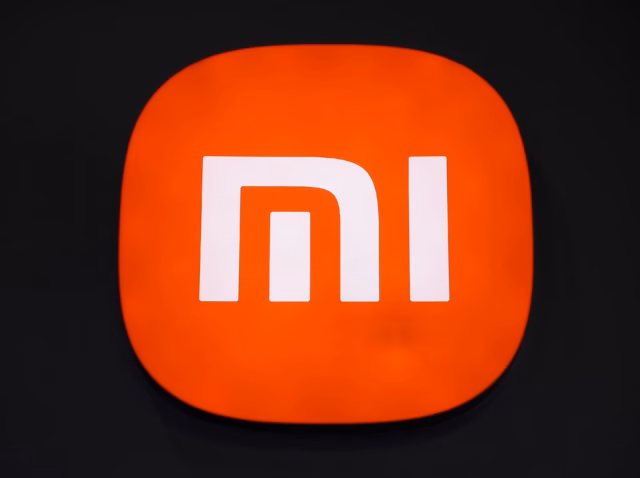 xiaomi-ev-sales-statistics Chart of Xiaomi EV sales by quarter from 2024 to 2026 showing 246,475 deliveries through August against the 550,000 annual target Axis Delivery Gap Index reading of 2.37 for Xiaomi EV deliveries as of August 31, 2026