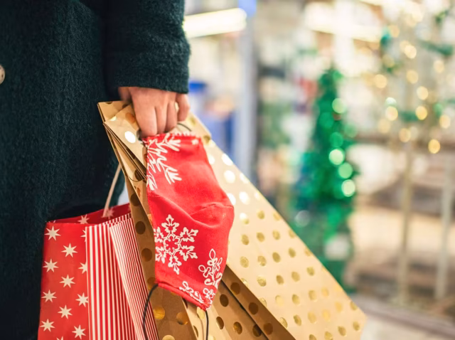 holiday-shopping-statistics Holiday shopping statistics 2026 chart showing trillion U.S. holiday sales forecast and 3.3% real growth on the Axis Holiday Volume Gauge 2026 holiday sales forecast comparison of nominal growth, headline-CPI-deflated growth and real holiday goods volume growth