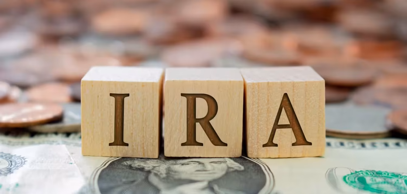 ira-statistics IRA statistics 2026 chart showing .9 trillion in US IRA assets versus .0 trillion in DC plans, IRA Gravity Ratio 1.33 Share of US IRA-owning households contributing versus dormant in 2024, with 2026 IRA contribution limit of ,500